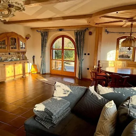 Romantisches Alpenchalet - Mit Sauna Und Kamin - Ruhig Und Zentral Bad Tolz Exterior photo