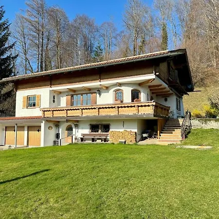 Romantisches Alpenchalet - Mit Sauna Und Kamin - Ruhig Und Zentral Bad Tolz Exterior photo
