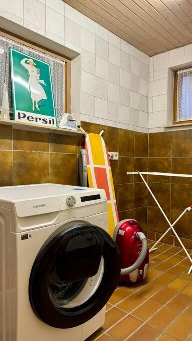 Romantisches Alpenchalet - Mit Sauna Und Kamin - Ruhig Und Zentral Apartment Bad Tolz