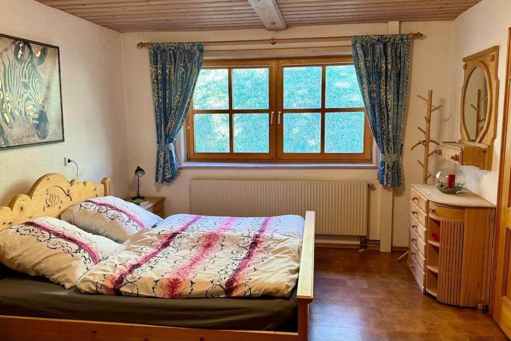 Romantisches Alpenchalet - Mit Sauna Und Kamin - Ruhig Und Zentral Apartment